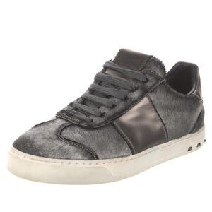 Valentino Flycrew Rockstud Sneakers Pony Hair Gray Silver Stripe Womens Sz 39.5